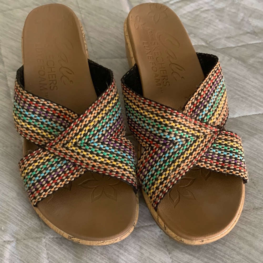 Sketchers Cali women’s Beverlee Delighted wedge sandals size 8
